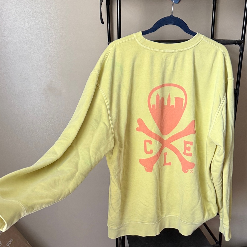 Yellow crewneck sweatshirt